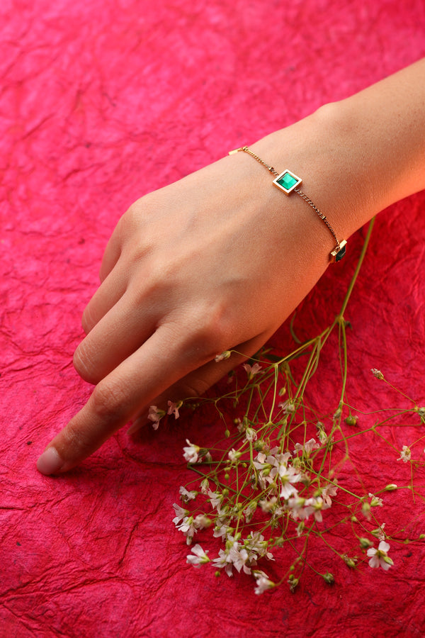 Elina Green Bracelet
