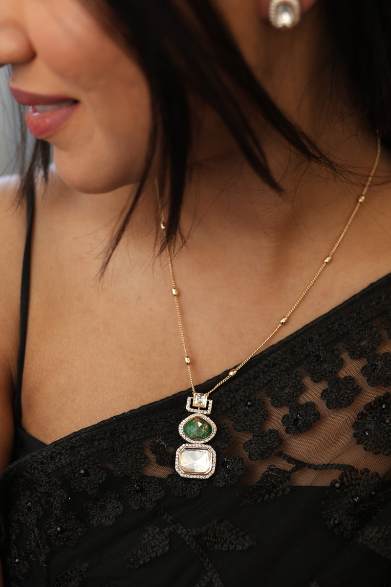 Kruti Pendant Set - Green