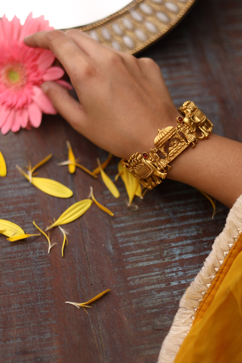 Palanquin Temple Work Bangles