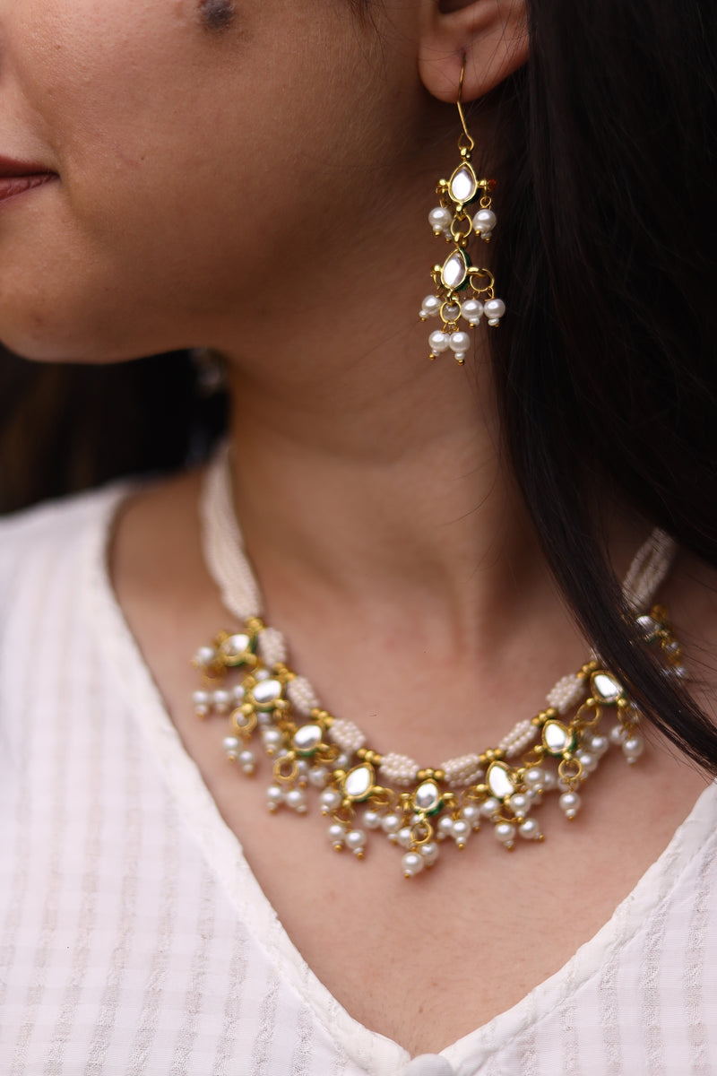 Pearl and Kundan Necklace Set