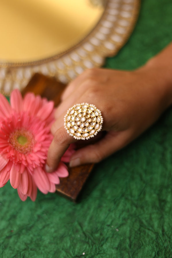 Paachi Kundan and Pearl Ring