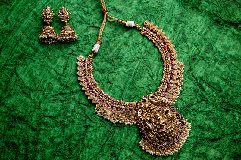 Regal Temple Necklace Set