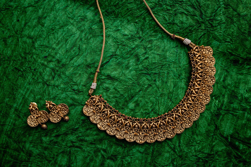 Royal Temple Design Necklace Set